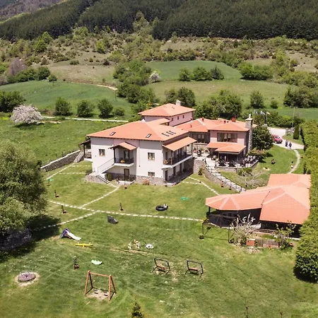 Hotel κτήμα γιαννιώτη Giannioti Estate Vlasti