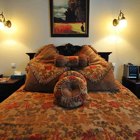 Hotel κτήμα γιαννιώτη Giannioti Estate 3*