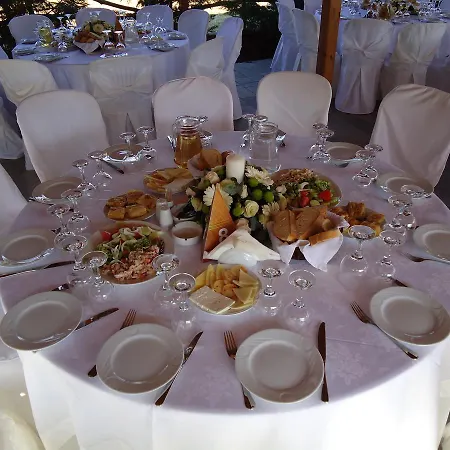 κτήμα γιαννιώτη Giannioti Estate Hotel Vlasti